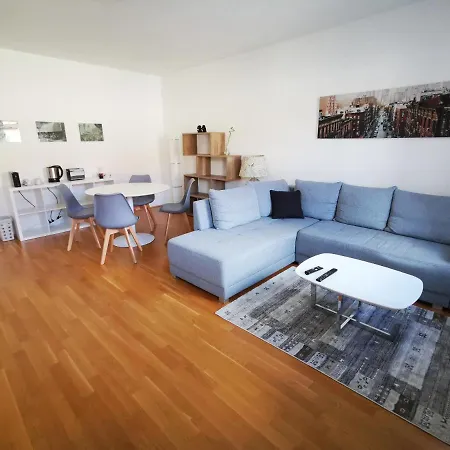 New 43m2 Stylish - 15 Min To City Center Apartment