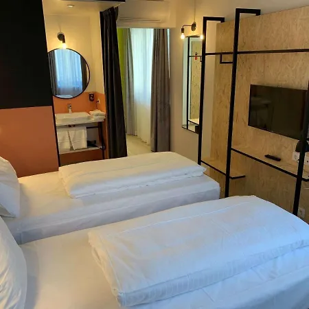Hotel Ibis Styles Messe Prater 3*