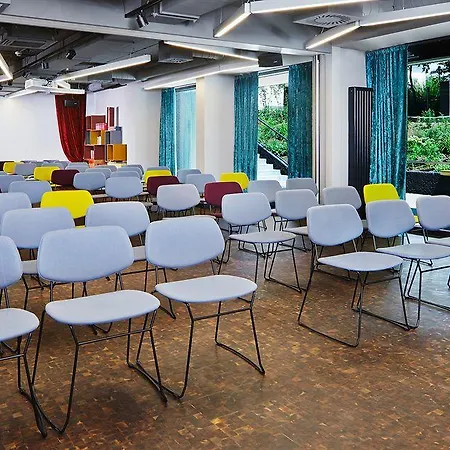 25hours Beim Museumsquartier 4* Vídeň