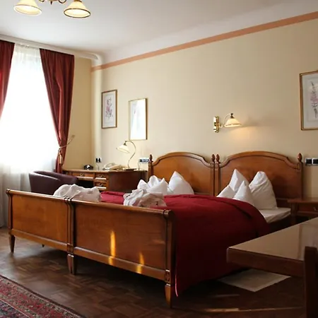 Rothensteiner Vienna