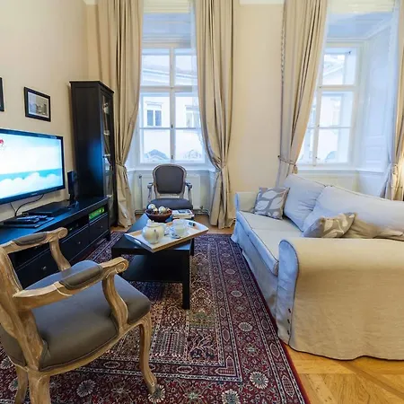 Apartment Elegant