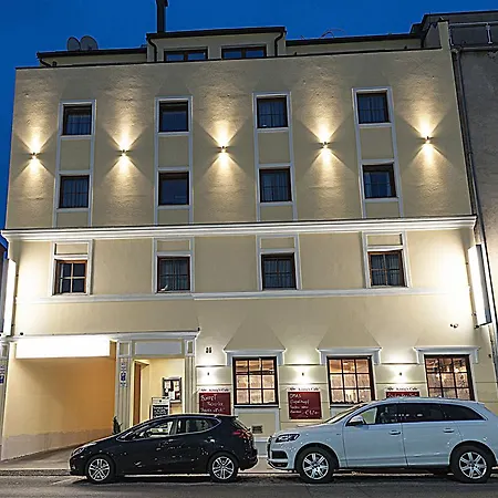 Koenig 3*
