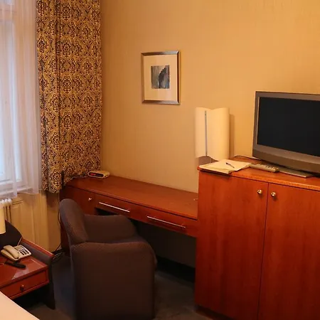 Schweizerhof 3*