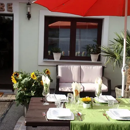 Haus Sanz 3* Vienna