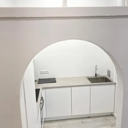 100m2 Naehe 1010 Apartamento *