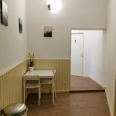 Hostel 7brunnen Beds & *