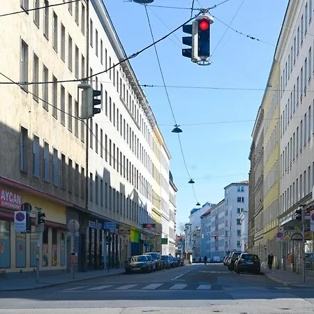 Cozy Margareten Apartment *