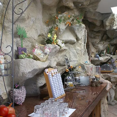 Haus Sanz Vienna