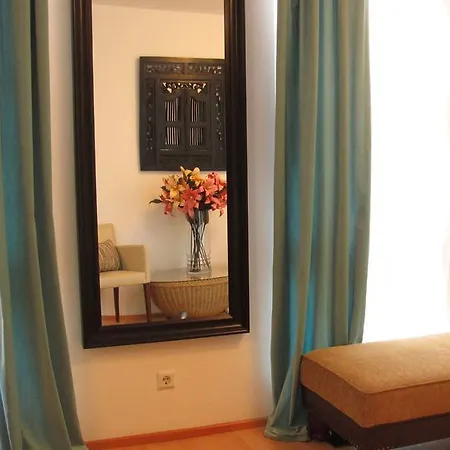Kimi Apartment