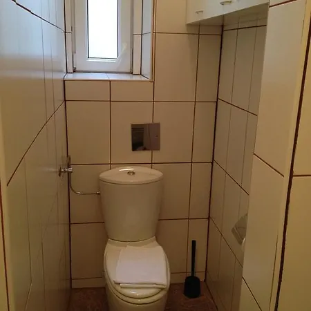 Debo * Wien