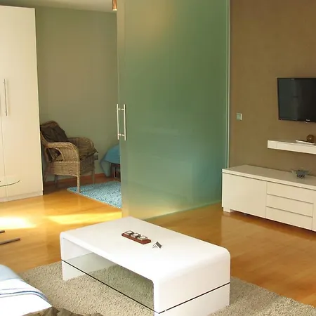 Apartment Kimi *