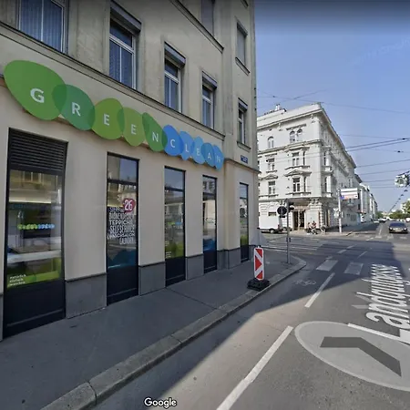 Hauptbahnhof Boutique - Virtual Reception & Self-checkin 2* Viena