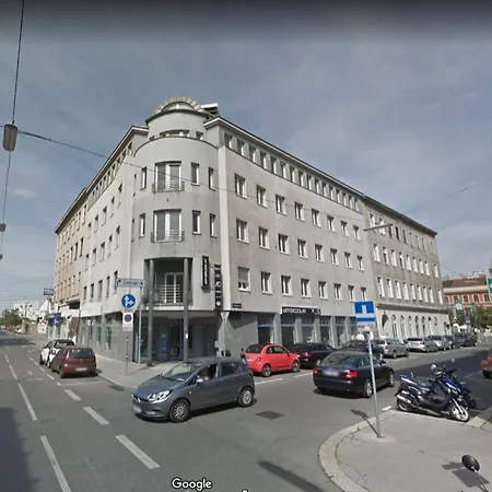 Hauptbahnhof Boutique - Virtual Reception & Self-checkin