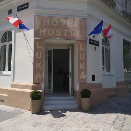 Gasthuis Ch-hotel Luka 2*