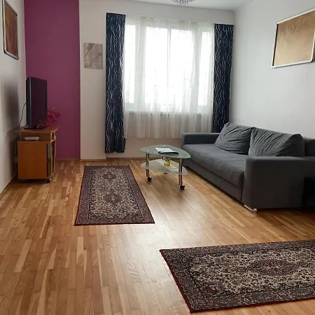 Apartment Domino *