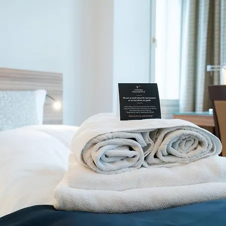 Aparthotel Residence, Hall - Parliament