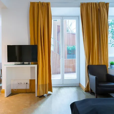 Aparthotel Residence, Hall - Parliament *