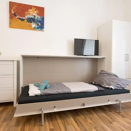 16 C&j's Apartment *