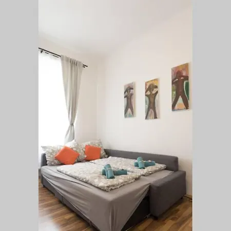 Apartment 16 C&j's *
