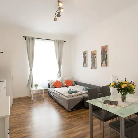 16 C&j's Apartment *