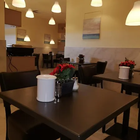 Ch-hotel Luka Budget 2* ウィーン