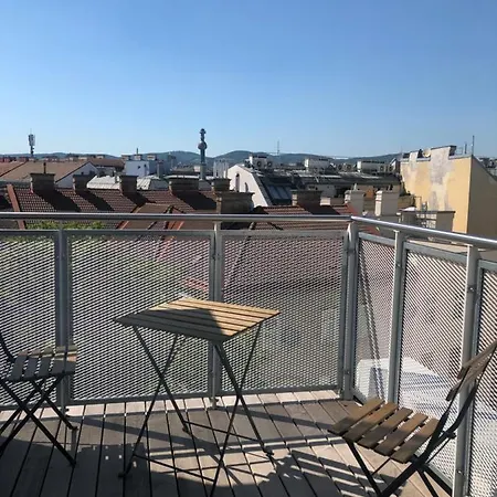 Augartenblick Penthauscombo 15/16 - Blick Zum Riesenrad *