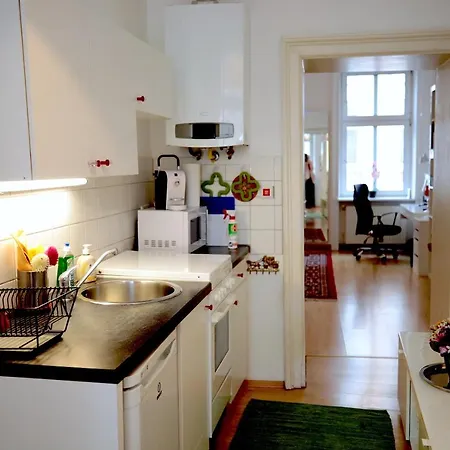 Leopoldsgasse Aparthotel 2*