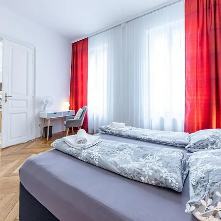 Historic & Luxurious By Jr Apartment Vienna