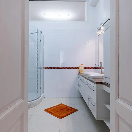 Historic & Luxurious By Jr Apartment Vienna