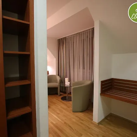 Arte Stadthalle Hotel