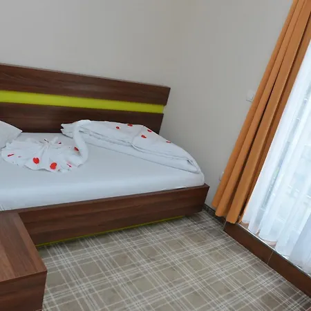 Hotel Primus & 3*