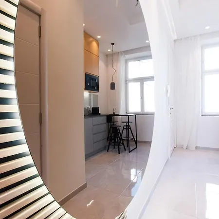 Zeus Design Unique #36 Apartment Vienna