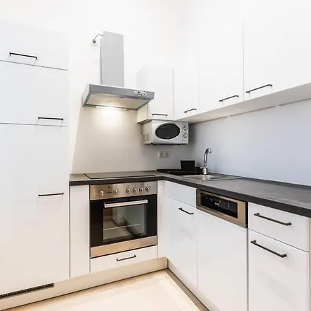 Apartman Family Next To Danube River *