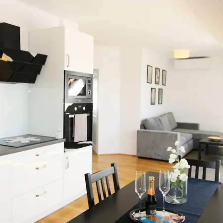 Apartment Penthouse With Amazing Terrace L Lf42