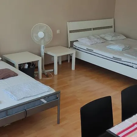Apartment Affordable Near Center Vienna