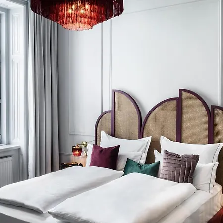 Josefine Hotel