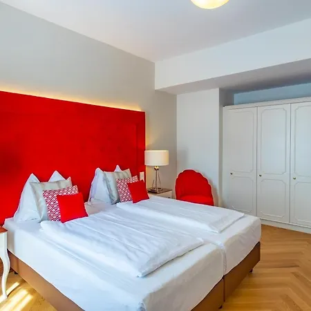 Theaterhotel & Vienne
