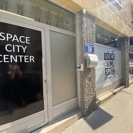 Space - Center *