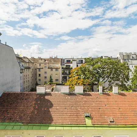 Апартаменты Micro Rooftop Penzing