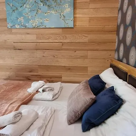 Urban Boutique Hotel 2*