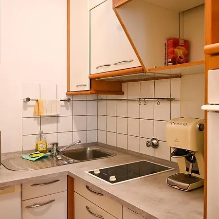 Apartment Bright Schoenbrunn Palace