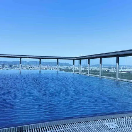 Superior & Rooftop Pool *