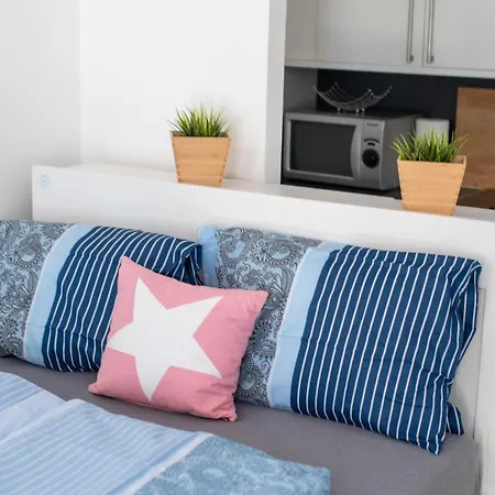 Lights - Burggasse Apartamento Viena
