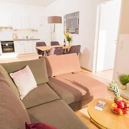 Triiiple Tower Dream With Rooftop-summer-pool Appartement Vienne