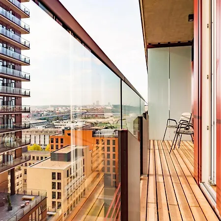 Triiiple Tower Dream With Rooftop-summer-pool *