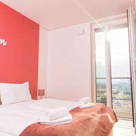 Apartment Triiiple Tower Dream With Rooftop-summer-pool *