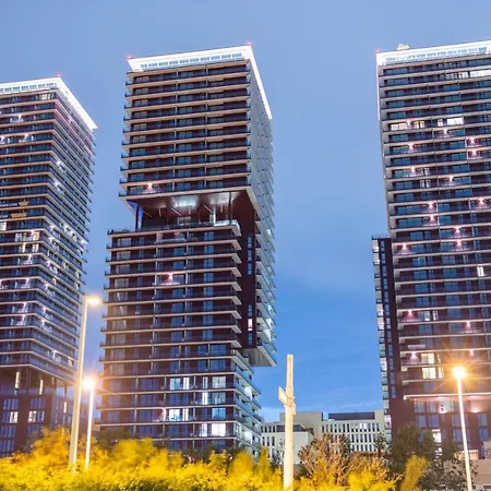 Apartment Triiiple Tower Dream With Rooftop-summer-pool *