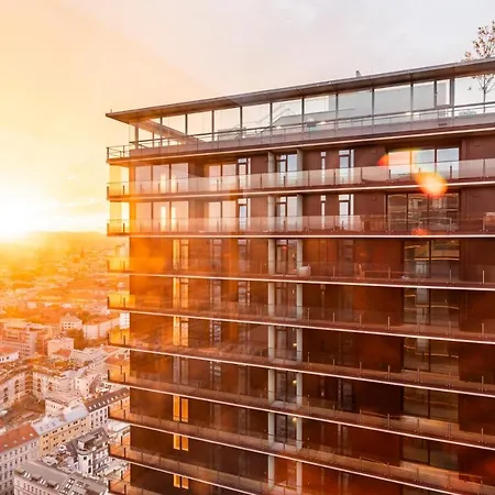 Apartment Triiiple Tower Dream With Rooftop-summer-pool