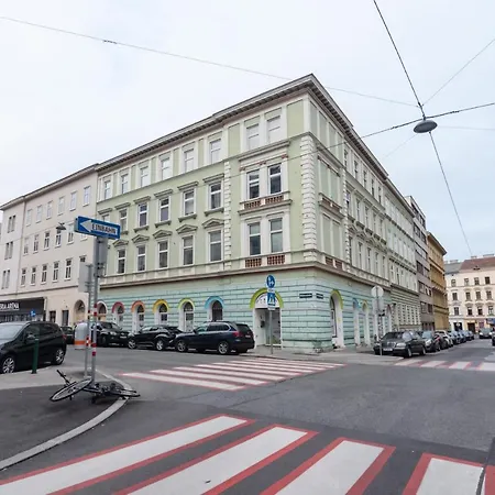 Apartment New, Stylish, Bright, Cozy And Central In Quiet Area Vienna