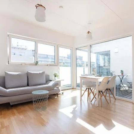 Apartment Helles, Neues Dg Mit Blick Zum Donauturm
